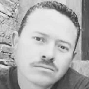 Meet your Posher, Armando